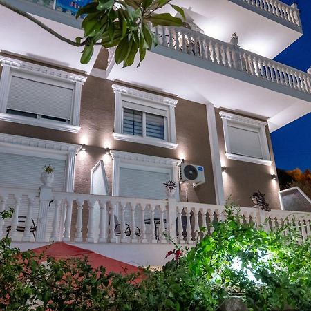 Hotel Elite Sarandë 外观 照片