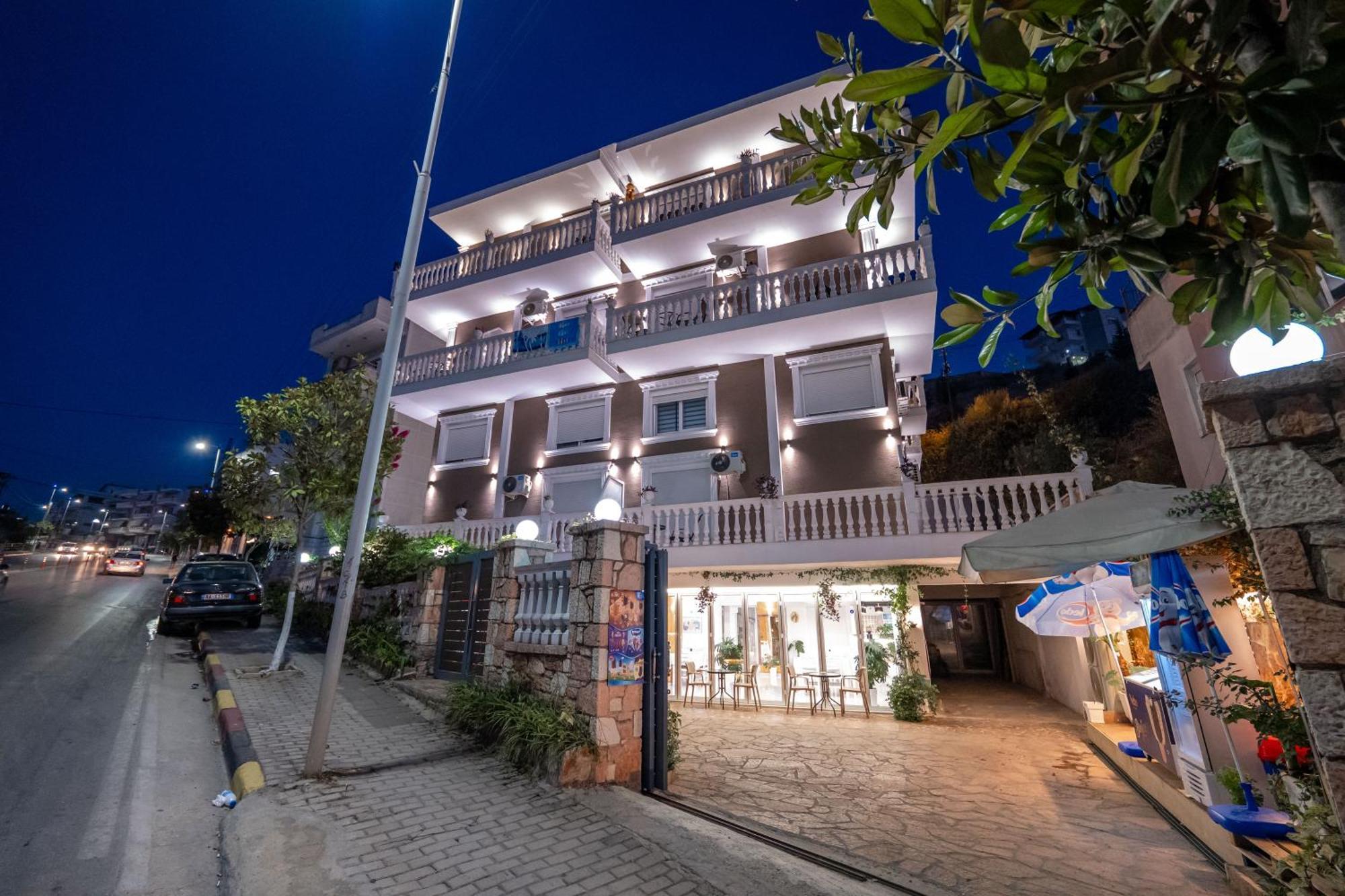 Hotel Elite Sarandë 外观 照片