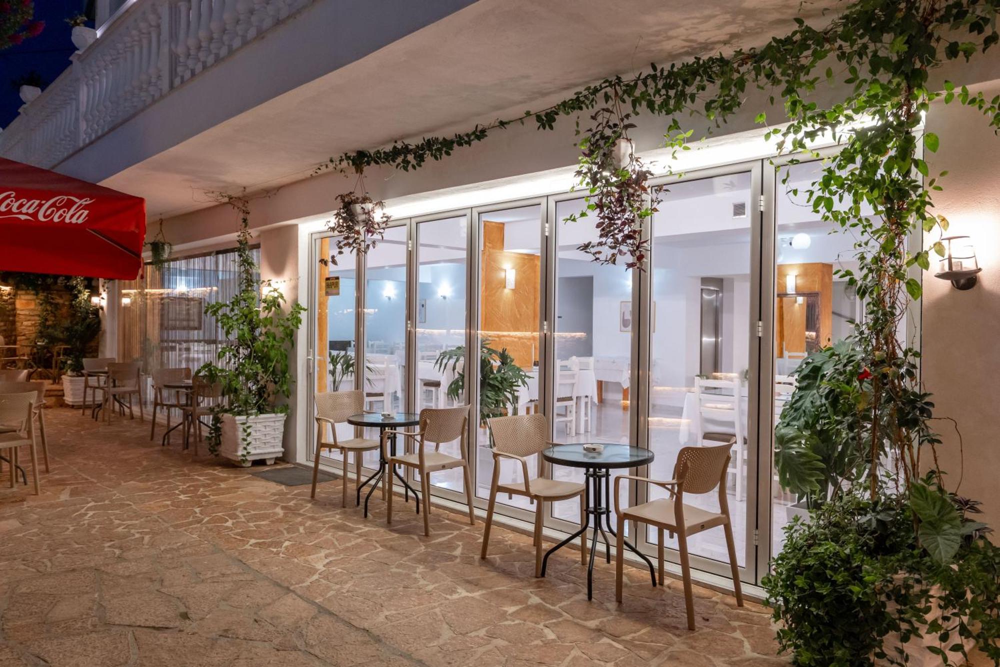 Hotel Elite Sarandë 外观 照片