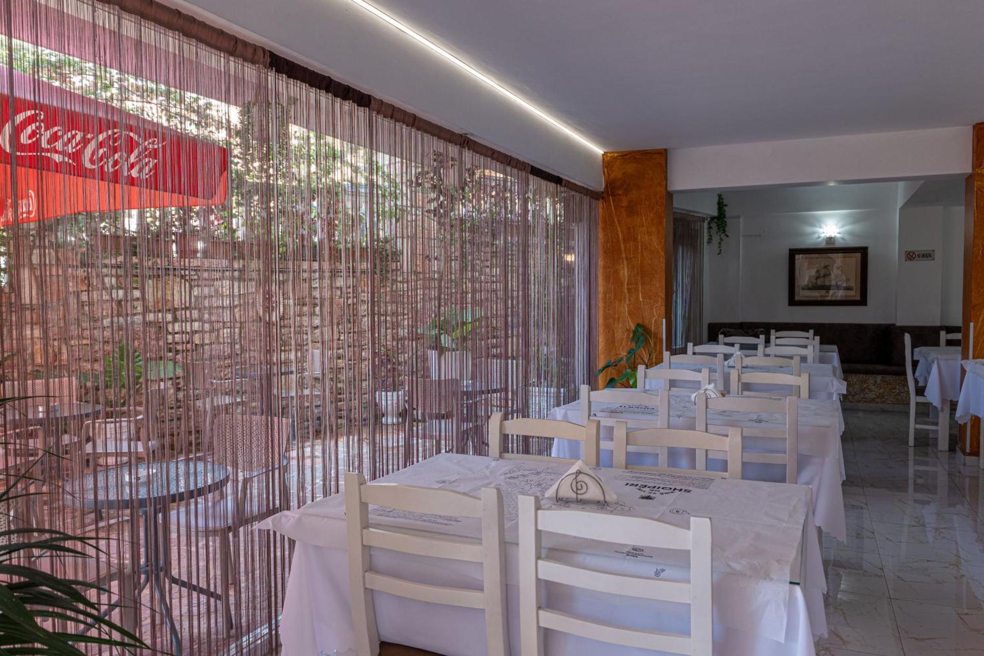 Hotel Elite Sarandë 外观 照片