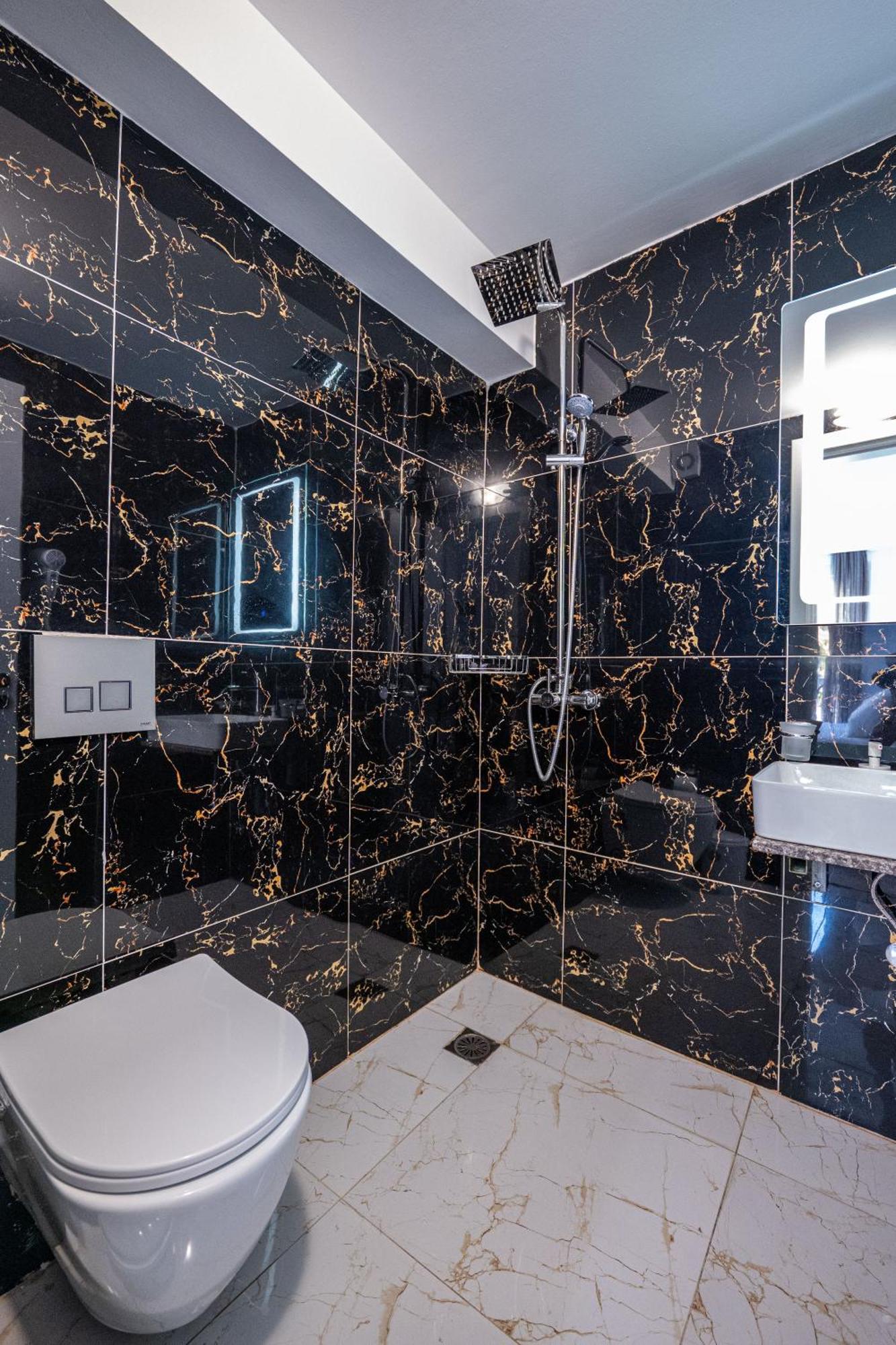 Hotel Elite Sarandë 外观 照片