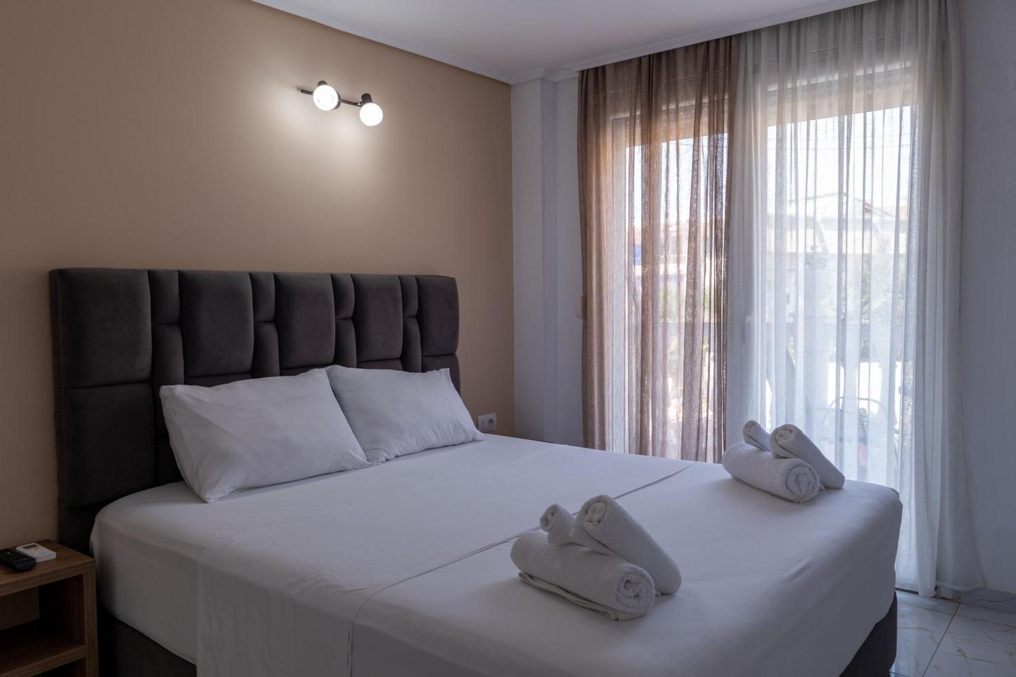 Hotel Elite Sarandë 外观 照片