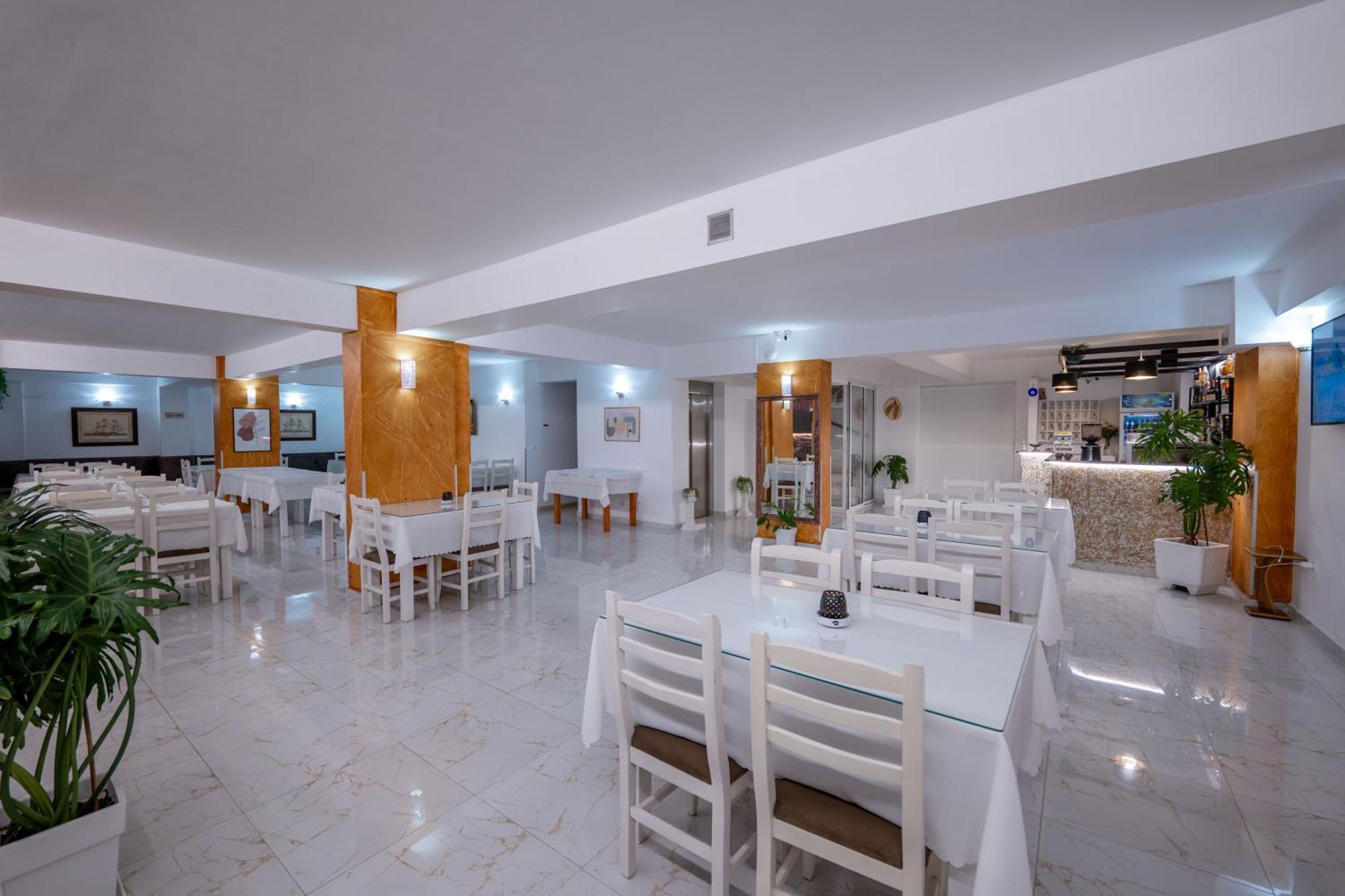 Hotel Elite Sarandë 外观 照片