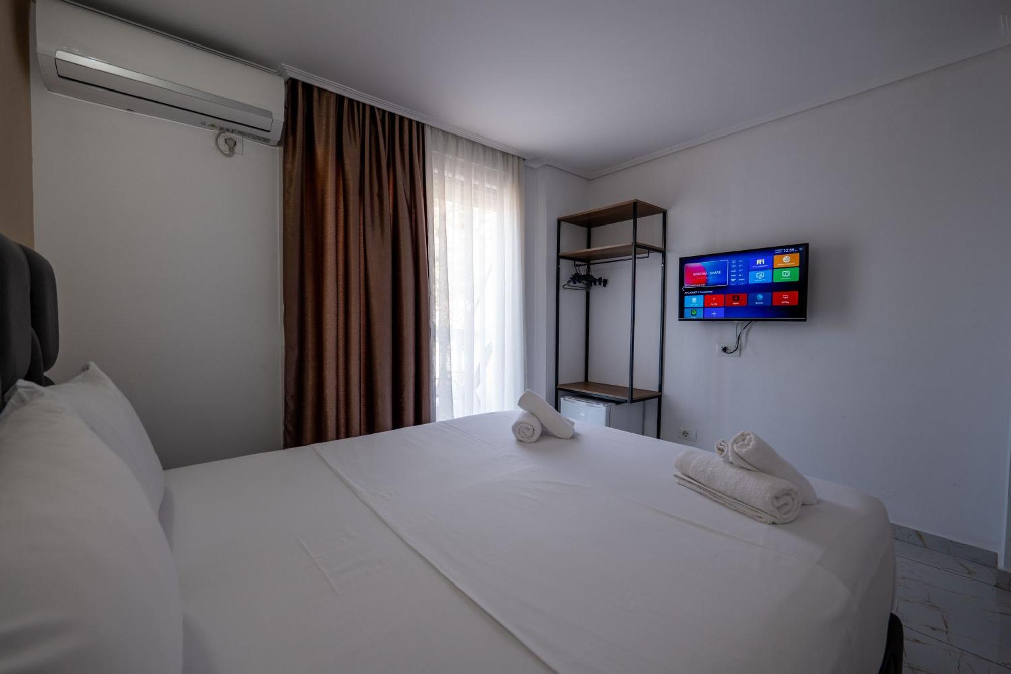 Hotel Elite Sarandë 外观 照片