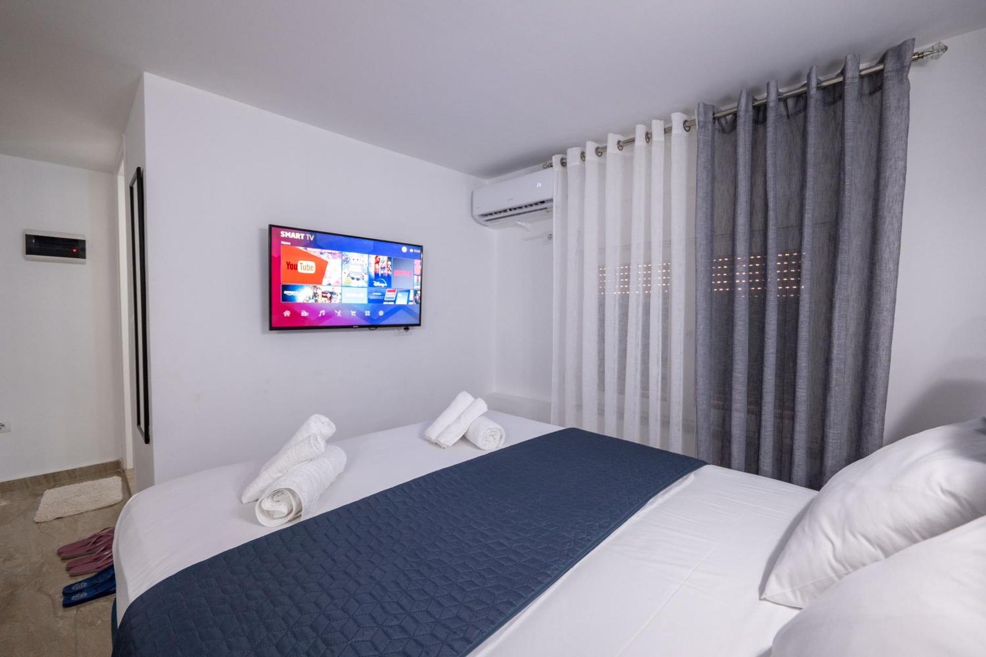 Hotel Elite Sarandë 外观 照片